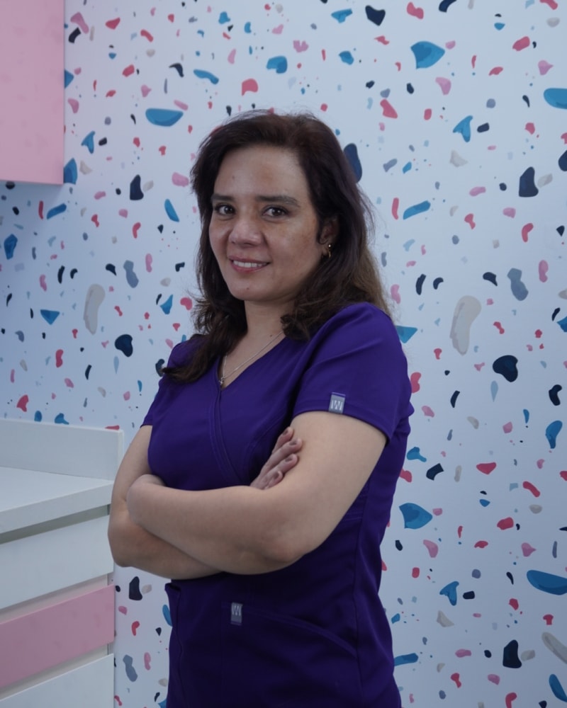 DRA. CAROLINA FUJITA ALBUJAR